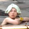 【 盗撮動画 】温泉宿の露天風呂で女子グループを望遠盗撮したレア映像発見！！！