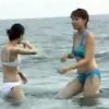 【ビーチ隠撮動画】ハプニング続出…ビキニ水着の素人ギャルのおっぱいポロリｗｗｗ