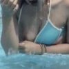【プール隠撮動画】ウォータースライダーでビキニ水着のギャルの乳首がポロリする瞬間ｗｗｗ